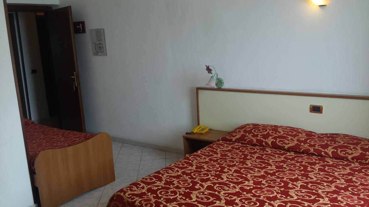 Hotel Ideale Varazze Eksteriør bilde
